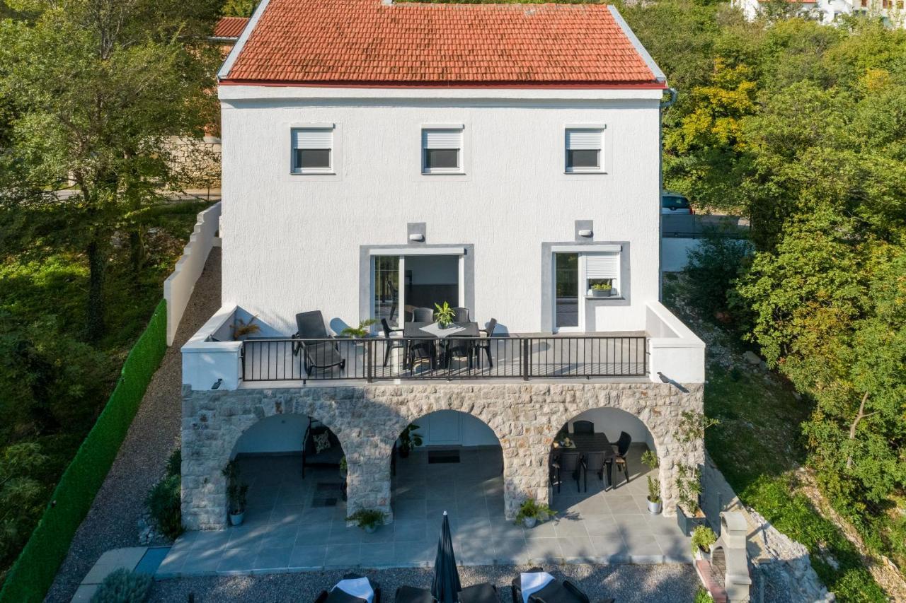 Holiday House Dino Брибир Екстериор снимка