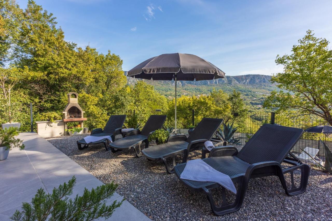 Holiday House Dino Брибир Екстериор снимка
