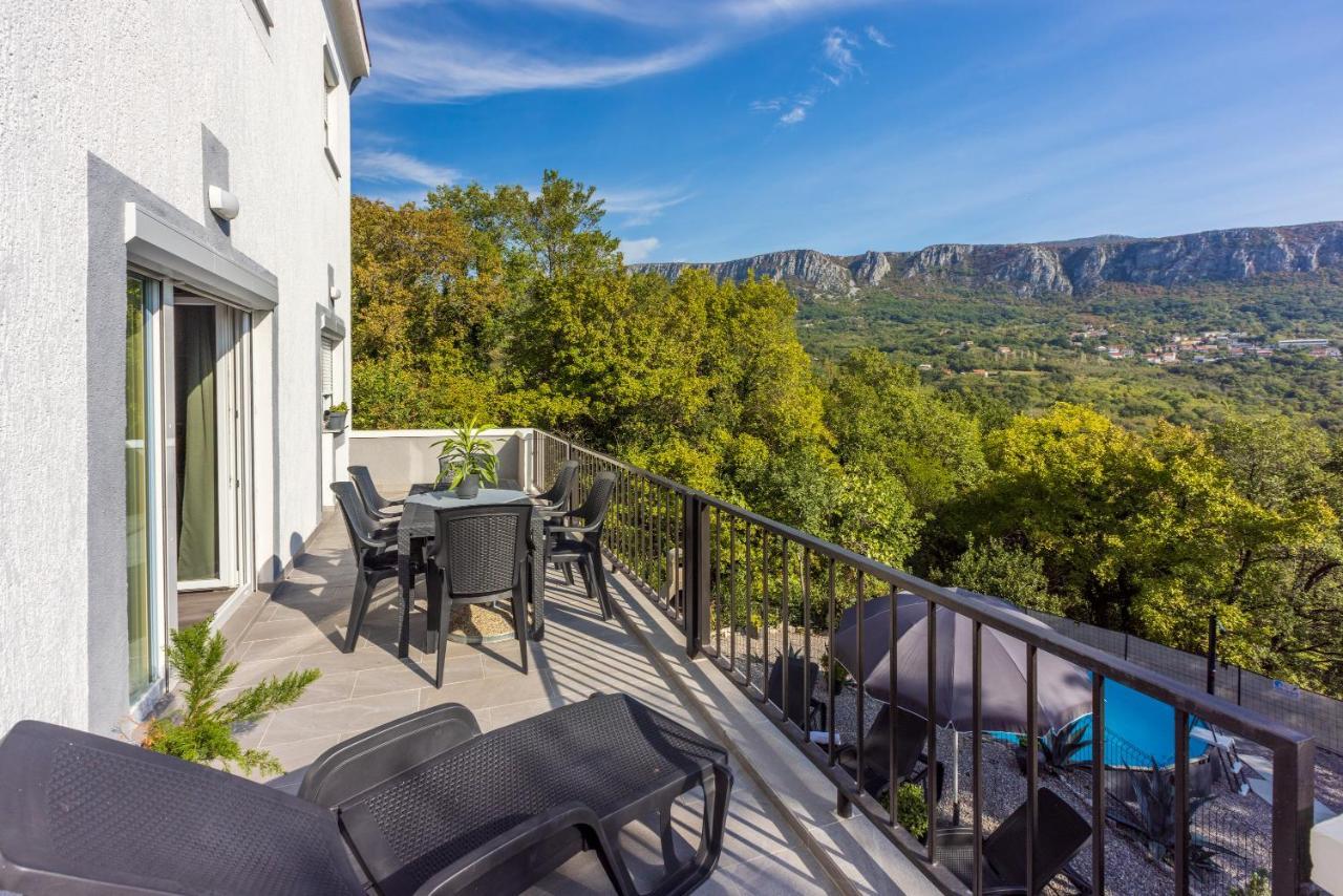 Holiday House Dino Брибир Екстериор снимка