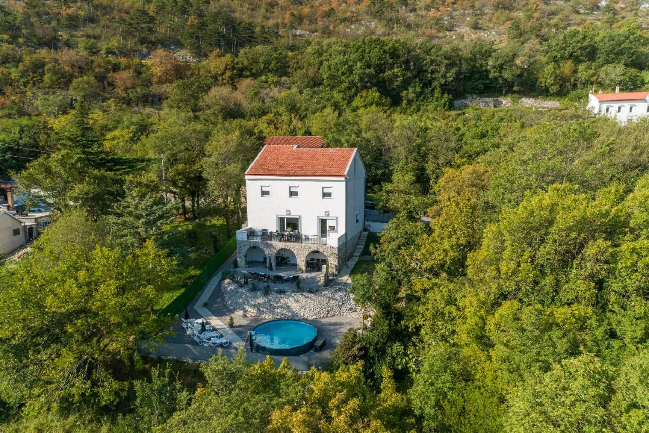 Holiday House Dino Брибир Екстериор снимка